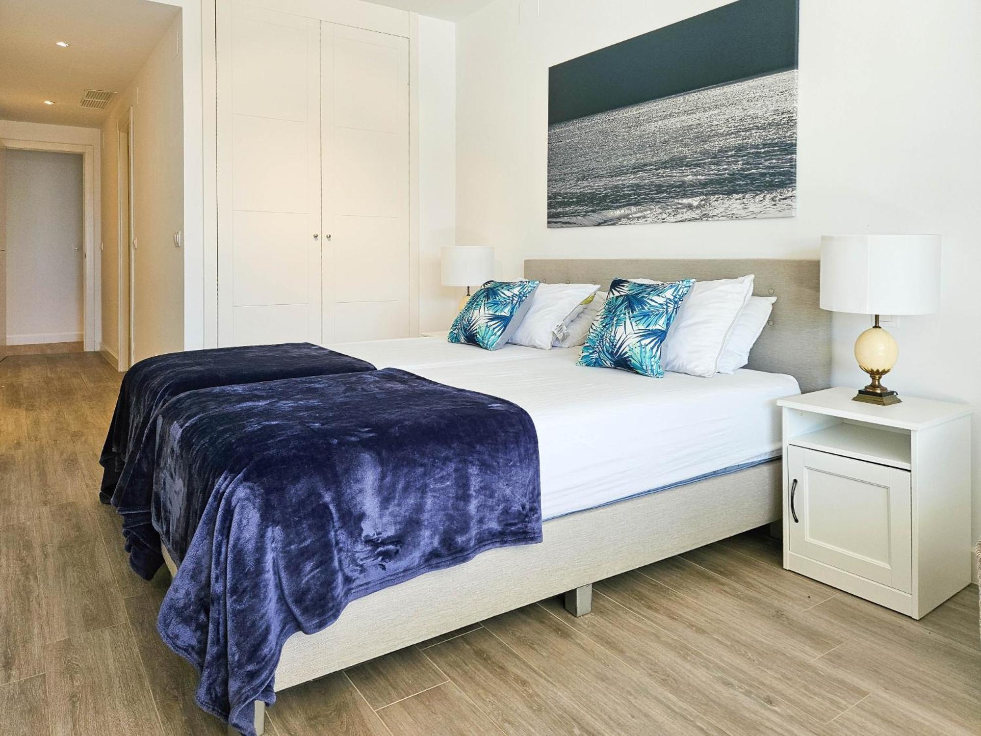 Luxury Ground Floor Apt - 300 M To Cabopino Golf Marbella Eksteriør bilde
