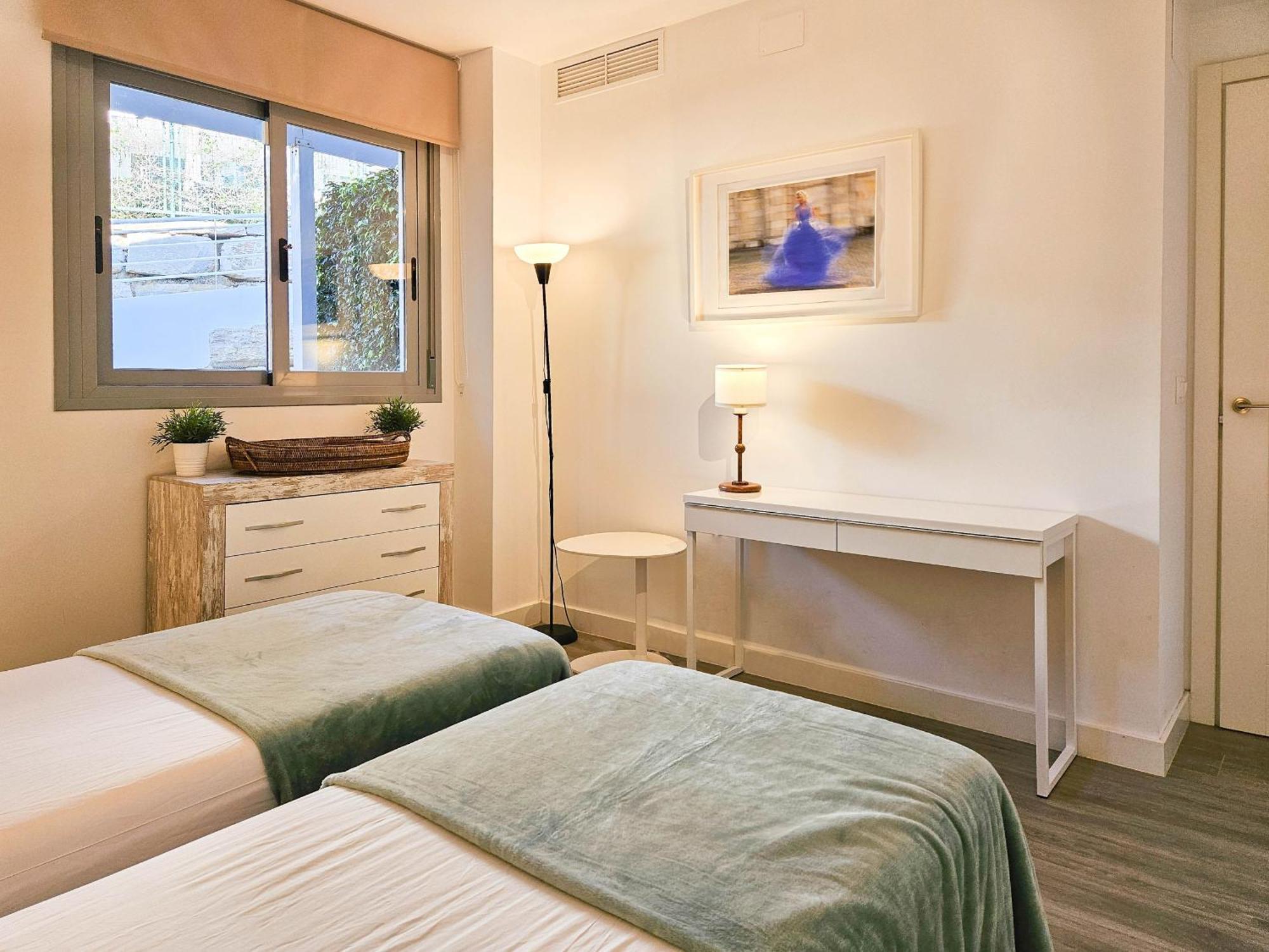 Luxury Ground Floor Apt - 300 M To Cabopino Golf Marbella Eksteriør bilde