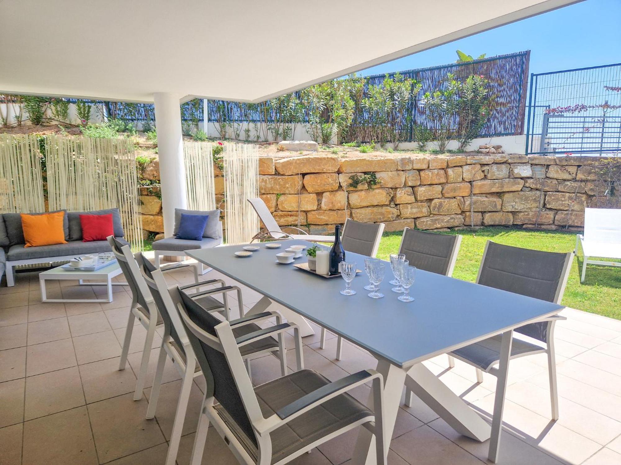 Luxury Ground Floor Apt - 300 M To Cabopino Golf Marbella Eksteriør bilde