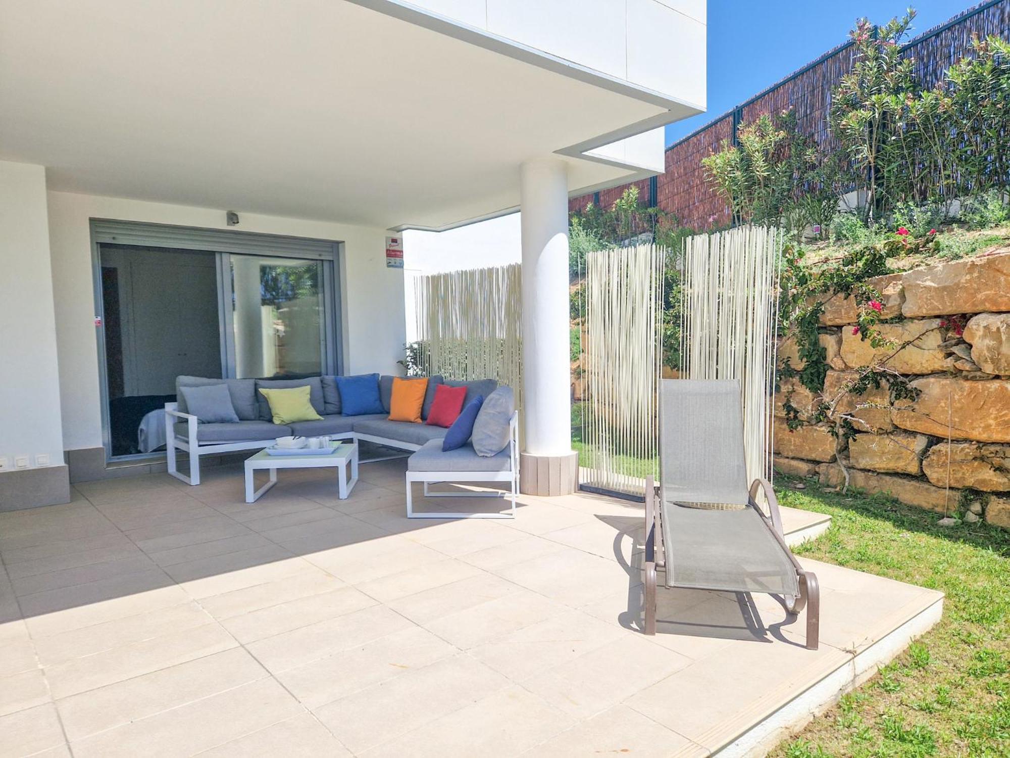 Luxury Ground Floor Apt - 300 M To Cabopino Golf Marbella Eksteriør bilde