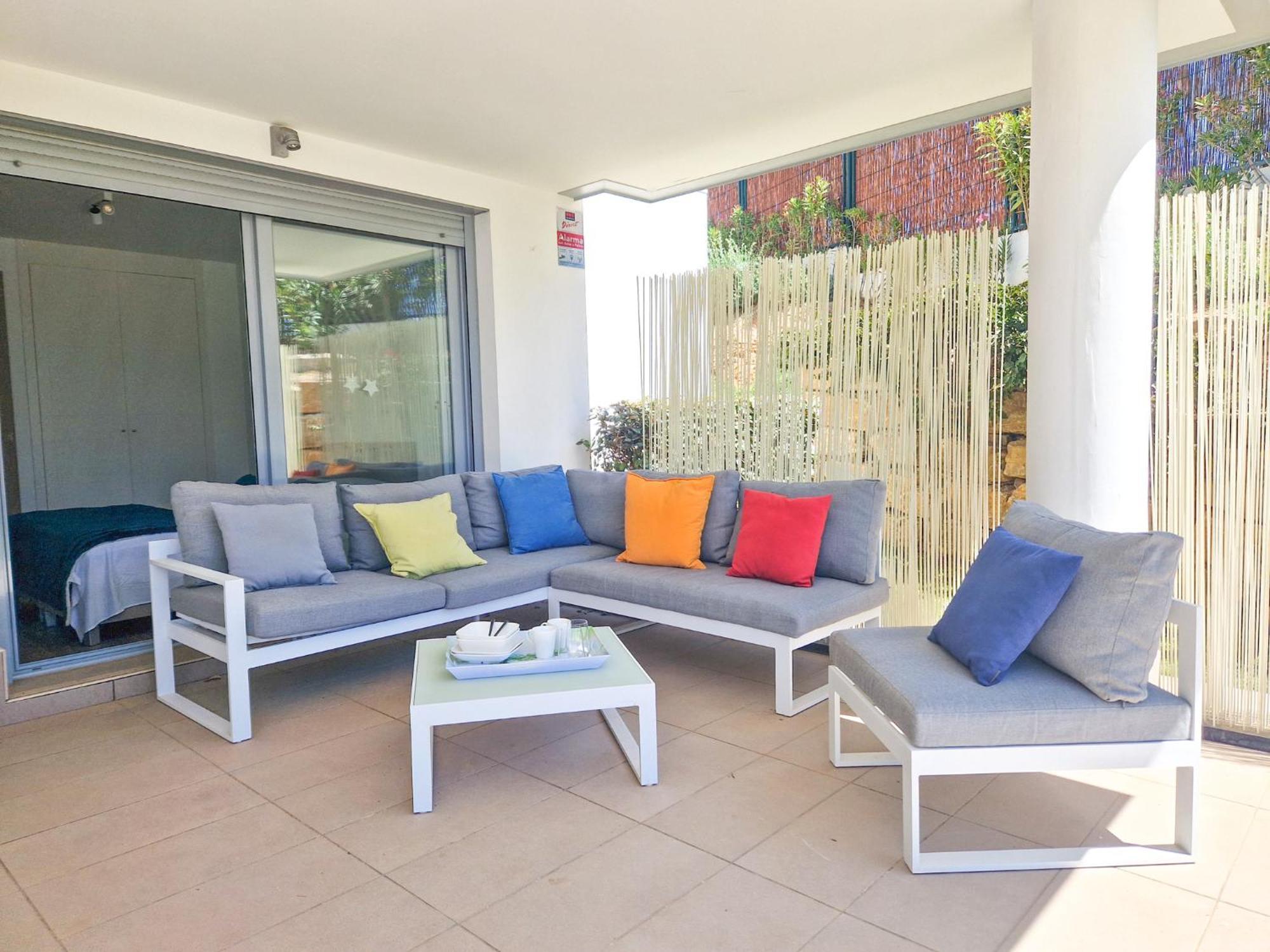 Luxury Ground Floor Apt - 300 M To Cabopino Golf Marbella Eksteriør bilde